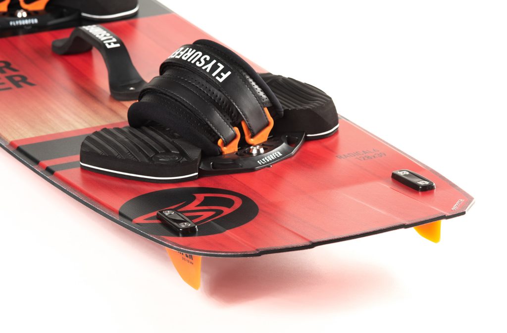 美品 希少カラーFLYSURFER RADICAL6 133x40cm RADICAL6 | FLYSURFER